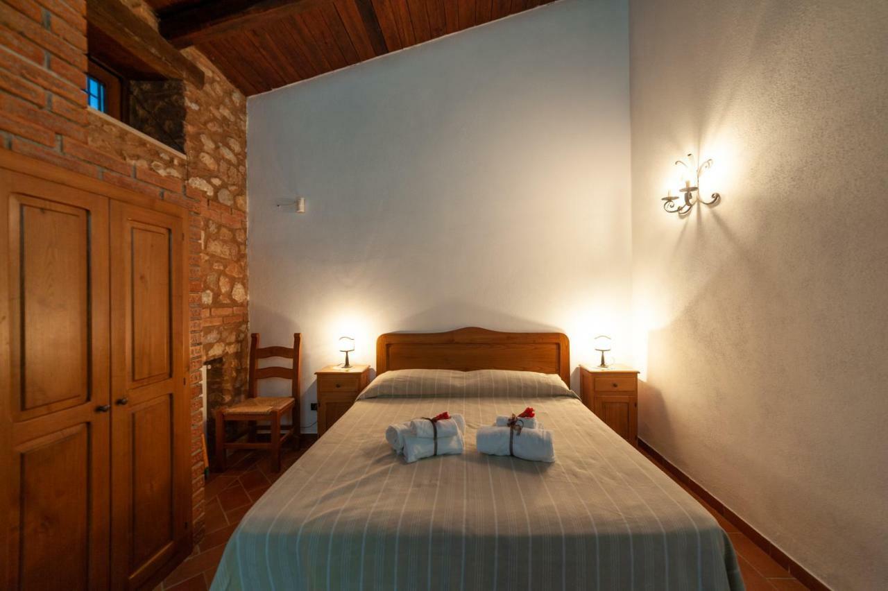 Azienda Agrituristica Le Terre Di San Leonardo Четраро Экстерьер фото