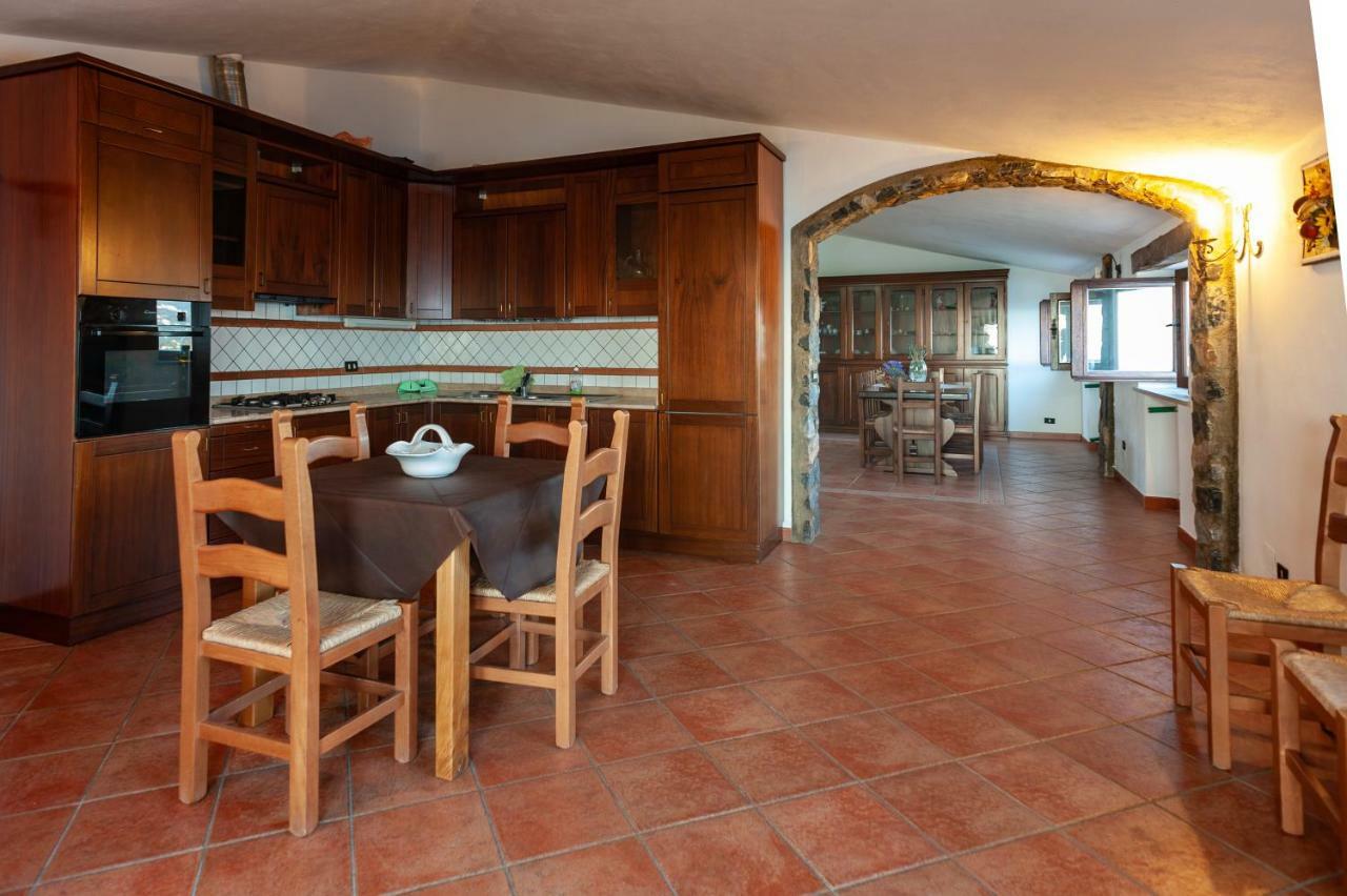 Azienda Agrituristica Le Terre Di San Leonardo Четраро Экстерьер фото